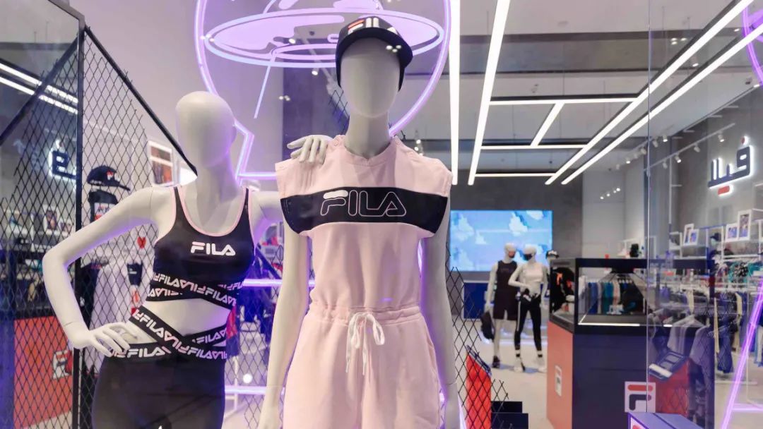 FILA折翼，2022年收入首度下滑